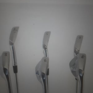 Used Men's Bridgestone J33 Right Handed Iron Set Stiff Flex 7 Pieces Steel Shaft