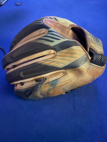 Used 2021 Infield 11.5" REV1X Baseball Glove