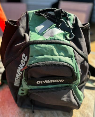 Used DeMarini Duffle Bag