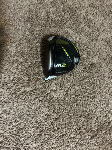 Used Men's TaylorMade Left Hand 10.5 Loft M2 Driver