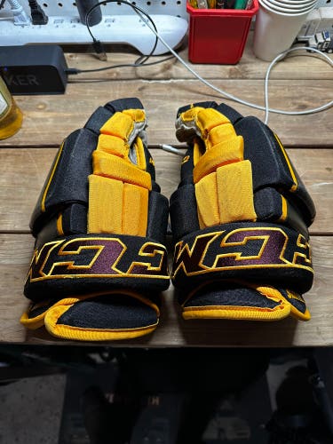 Used  CCM 13" Pro Stock Gloves