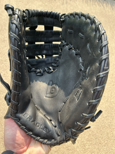 Used First Base Right Hand Throw Bradley Next Play Baseball Glove 12.25"