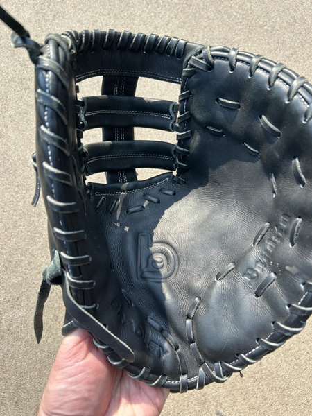 Used Badley Bandito - First Base - Right Hand Throw - Fastpitch Softball Glove 12.25"