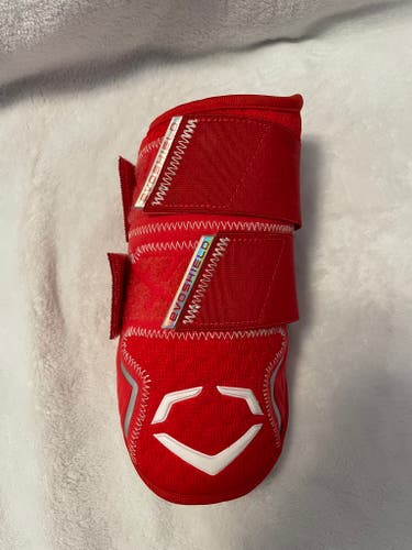 Like New Evoshield Red Pro-SRZ™ 2.0 Batter's Double Strap Elbow Guard Senior