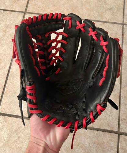 Right Hand Throw Rawlings R9 Baseball Glove 11.5"