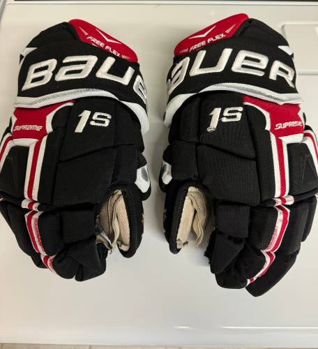 Bauer Supreme 1S gloves 13’’