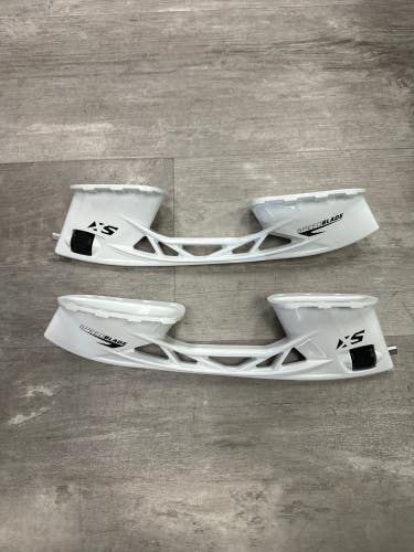 Used CCM SB XS Holders, Runners, & Replacement Steel 255 mm