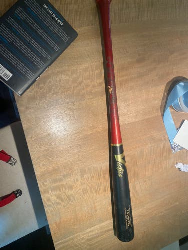 Victus 31” Wood Bat Tatis 23