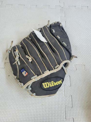 Used Wilson A150 10 1 2" Fielders Gloves