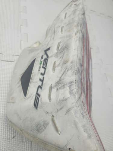 Used Vaughn Ventus Slr Yt Regular Goalie Blockers