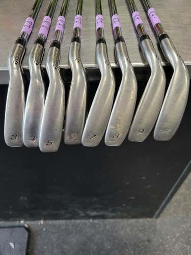 Used Taylormade R7 Xd 3i-pw Regular Flex Steel Shaft Iron Sets