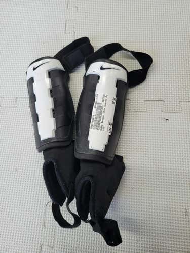 Used Nike Md Soccer Shin Guards