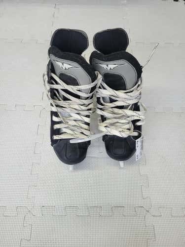 Used Mission Fuel Junior 04 Ice Hockey Skates