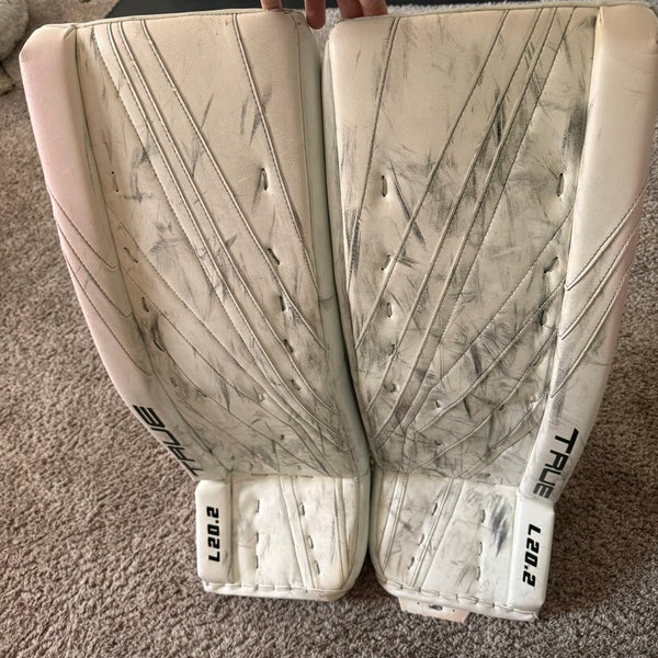 True L20.2 Leg Pads