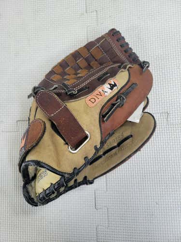 Used Louisville Slugger Diva Dv1150p 11 1 2" Fielders Gloves