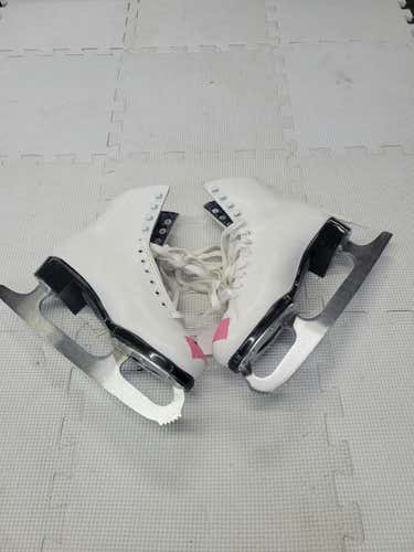 Used Lange Classic Figure Skates Senior 7 Women's Figure Skates