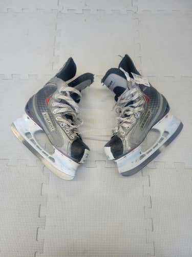 Used Bauer X 30 Intermediate 3.5 Ice Hockey Skates