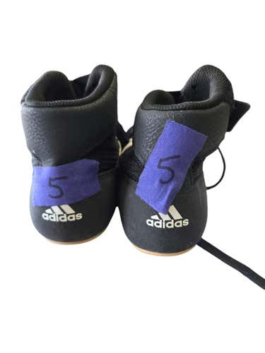 Used Adidas Junior 05 Wrestling Shoes