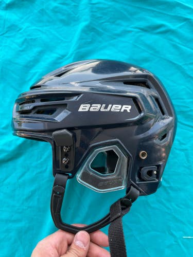 Blue Used Medium Bauer Re-Akt 150 Helmet