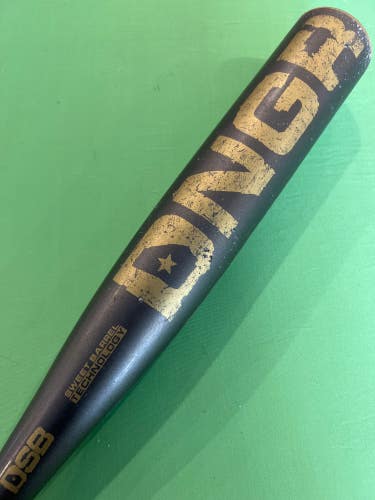 Used Dirty South DNGR Bat USSSA Certified (-8) Composite 22 oz 30"