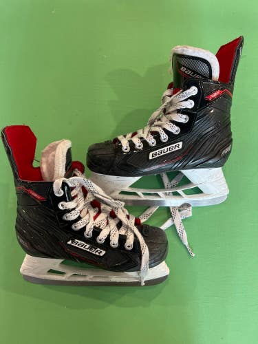 Used Junior Bauer NSX Hockey Skates | Size 3