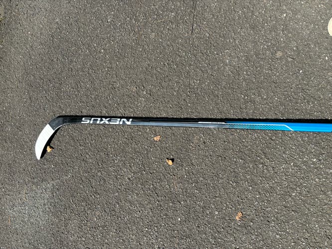 Bauer Nexus 3N Stick P28 RH