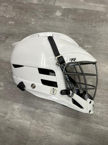 White Used Youth Cascade CS-R Youth Helmet