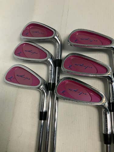 Used Wilson Hope 5i-pw Ladies Flex Steel Shaft Iron Sets