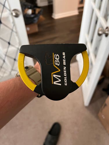 Putter - Golden Bear MV86