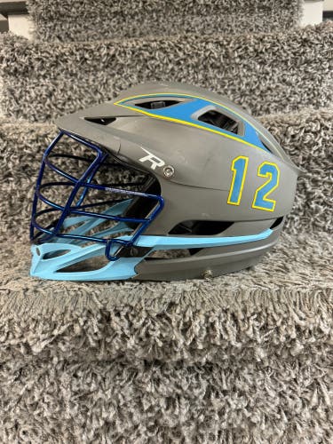 Cascade R helmet