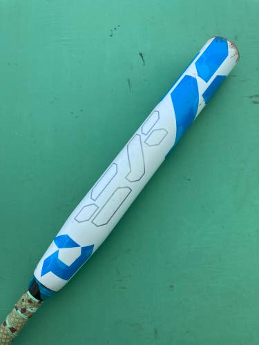 White Used 2023 DeMarini CF Bat (-10) Composite 23 oz 33"