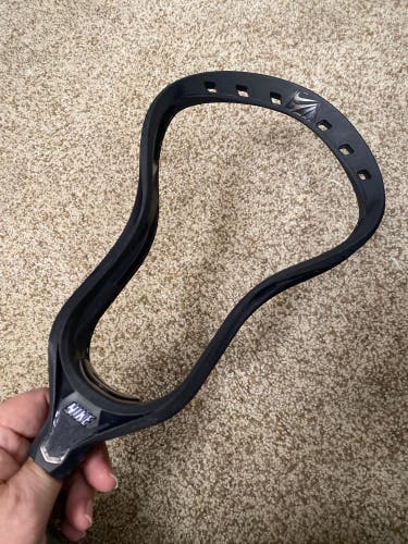 7 - Nike L3 Head