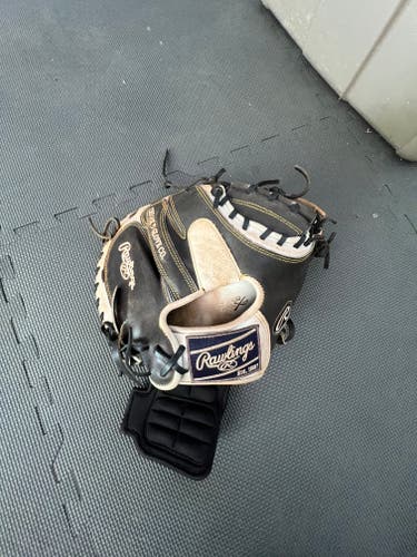 Used 2019 Catcher's Right Hand Throw Rawlings Heart of the Hide Baseball Glove 33"