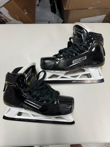 Used Senior Bauer Supreme 2S Pro Hockey Goalie Skates Regular Width 9