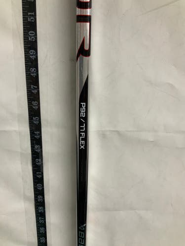 New Senior Bauer Vapor Hyperlite 2 Right 77 Flex P92 Stick