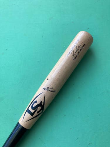 Used Louisville Slugger MLB Prime RA13 Ronald Acuna Game Model Bat Maple 31"