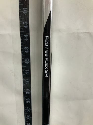 New Senior Bauer Vapor Hyperlite 2 Right 65 Flex P28 Stick