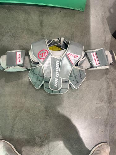 Used Intermediate Small / Medium Warrior Ritual G4 Goalie Chest Protector