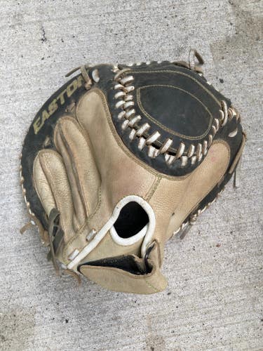 Used Easton Synergy Right Hand Throw Catcher's Softball Glove 12.5"