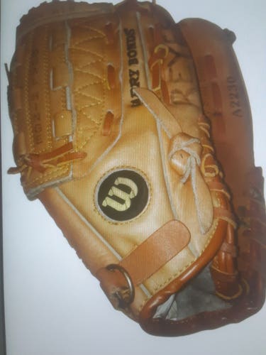 Wilson Right Hand Throw First Base A2250 Baseball Glove 11"