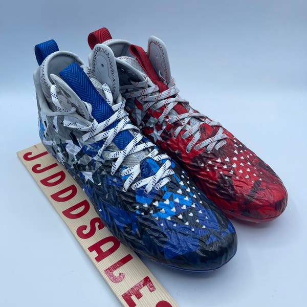 Under Armour UA Spotlight Clone MC LE USA Football Cleats  display picture 3