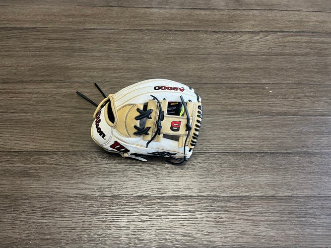 New Wilson A2000 H12 12” I Web