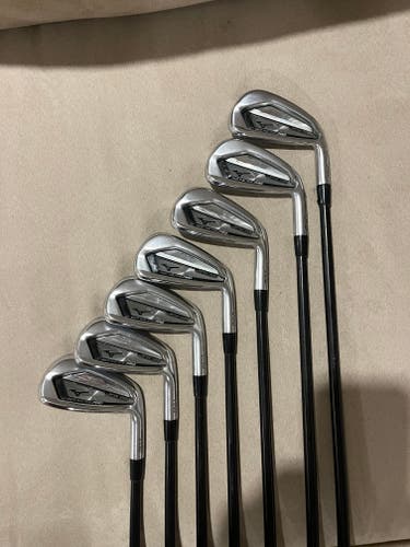 Used Men's Mizuno JPX 921 Hot Metal Right Handed Iron Set Stiff Flex Steel Shaft