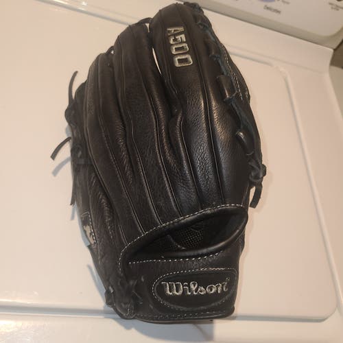 Used Right Hand Throw Wilson A500 Softball Glove 12.5"