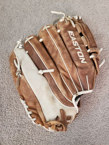 RHT Easton Softball Glove 12.5" NS125 Natural