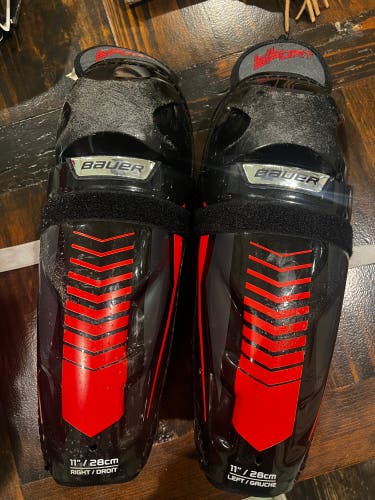 Bauer Junior Shin Guards