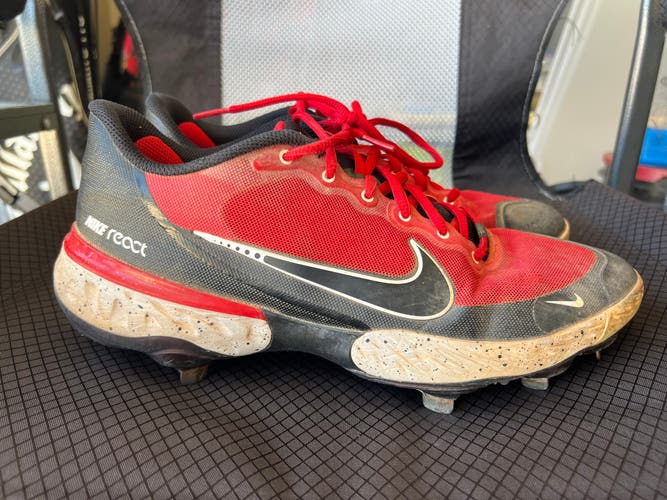 Nike baseball cleats