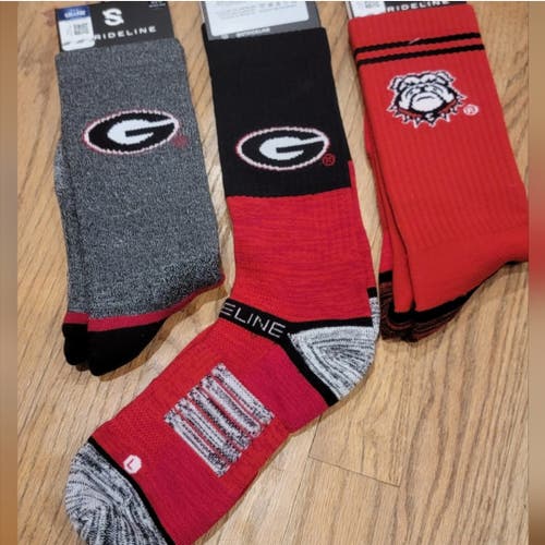 Set of 3 Pairs of University of Georgia UGA Bulldog Athletic Socks