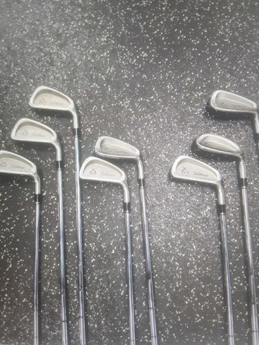 Used Men's Titleist DCI Right Handed Iron Set 8 Pieces