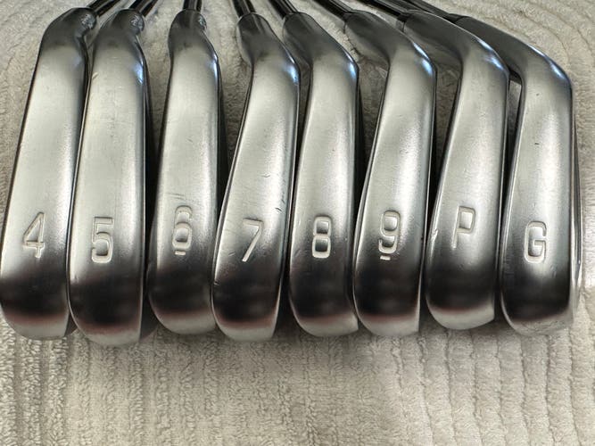 Mizuno JPX 923 Tour 4-GW